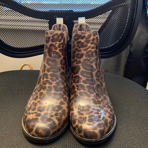 Joe Fresh Womens Cheetah Print Rain Boots